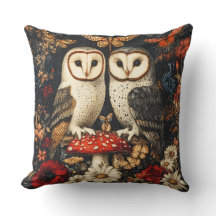 Eulen, Motten und Pilze