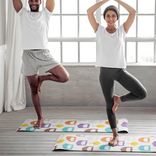 Eulen und Blätter Yogamatte