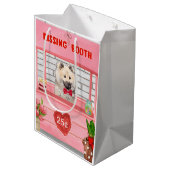 Eurasier Dog Valentine's Day Kissing Booth Mittlere Geschenktüte (Rückseite Schrägansicht)