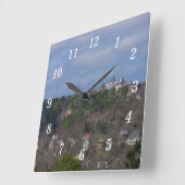 Eureka Hill Side Wall Clock Quadratische Wanduhr (Winkel)