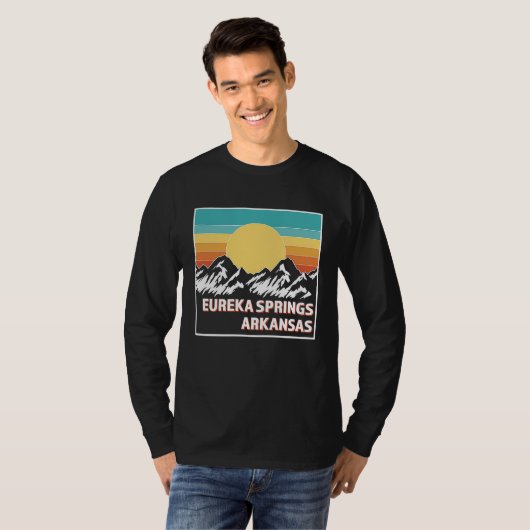 EUREKA SPRINGS ARKANSAS Retro Sonnenuntergang USA T-Shirt (Vorne ganz)