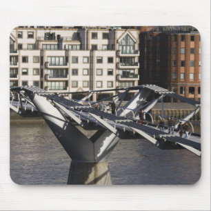 Europa,ENGLAND, London: Blick auf die Millenium Mousepad