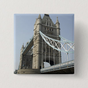 Europa, England, London. Tower Bridge über Button