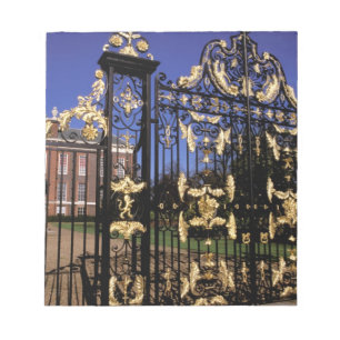 Europa, England, London. Vergoldetes Tor außerhalb Notizblock