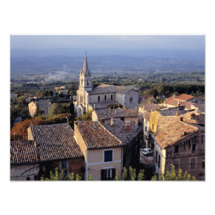 Europa, Frankreich, Bonnieux. Abendlicht fällt Fotodruck
