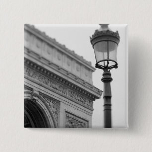 Europa, Frankreich, Paris. Arc de Triomphe und Button