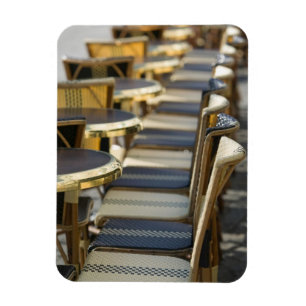 Europa, Frankreich, Paris, Beaubourg: Café Tables  Magnet