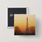 Europa, Frankreich, Paris. Eiffelturm (Mittel) Button (Vorne & Hinten)