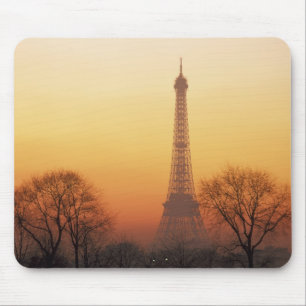 Europa, Frankreich, Paris. Eiffelturm (Mittelforma Mousepad