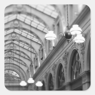 Europa, Frankreich, Paris. Innenraum, Galerie Quadratischer Aufkleber