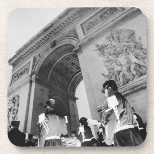 Europa, Frankreich, Paris. Militärische Zeremonie Getränkeuntersetzer