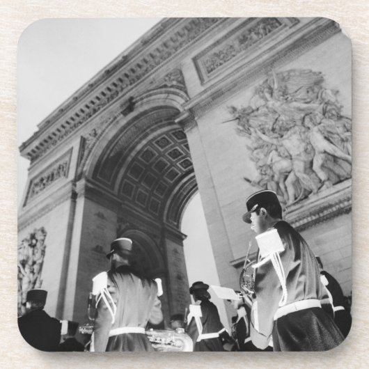 Europa, Frankreich, Paris. Militärische Zeremonie  Getränkeuntersetzer (Vorderseite)