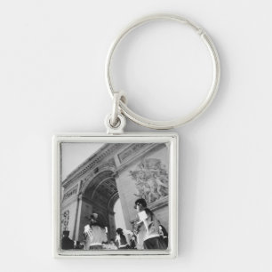 Europa, Frankreich, Paris. Militärische Zeremonie Schlüsselanhänger