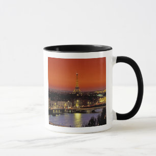 Europa, Frankreich, Paris. Sonnenuntergangansicht Tasse