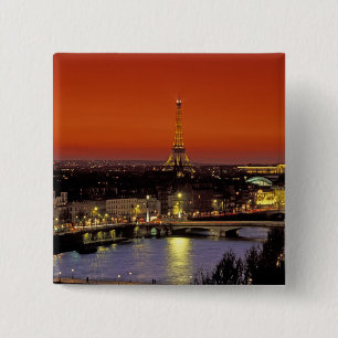 Europa, Frankreich, Paris. Sonnenuntergangsansicht Button
