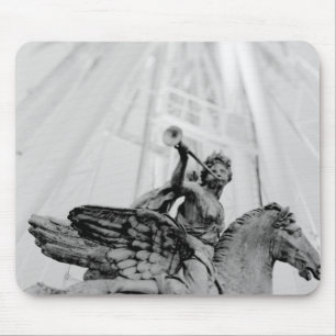 Europa, Frankreich, Paris. Statue und Riesenrad, 2 Mousepad