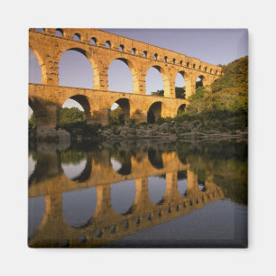 Europa, Frankreich, Provence, Gard. Pont du Gard, Magnet