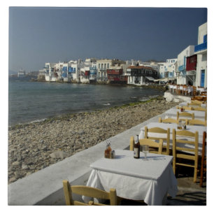 Europa, Griechenland, Mykonos. Die Aussicht aufs M Fliese