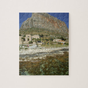 Europa, Griechenland, Peloponnes, Monemvasia. Die Puzzle