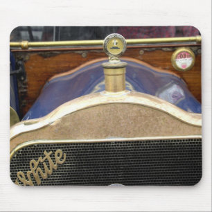 Europa, Irland, Dublin. Oldtimer, Weiß 2 Mousepad