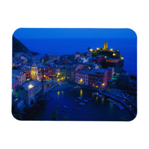 Europa, Italien, Cinque Terre, Vernazza. Hanglage Magnet