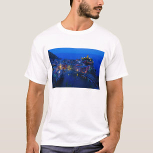 Europa, Italien, Cinque Terre, Vernazza. Hanglage T-Shirt