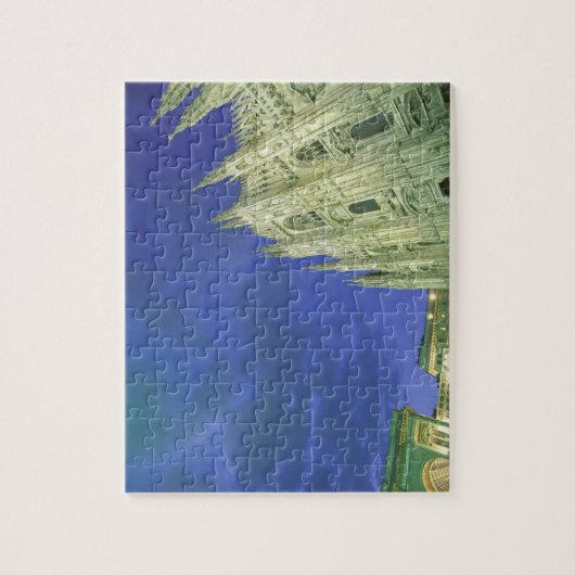 Europa, Italien, Lombardei, Mailand. Der Duomo Puzzle (Vertikal)