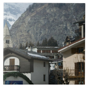Europa, Italien, Valle d'Aosta, COURMAYEUR: Stadt Fliese