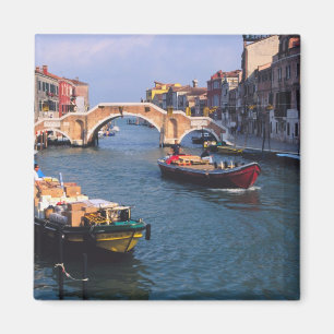 Europa, Italien, Venedig. Einschiffung Magnet