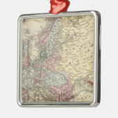 Europa-Karte durch Mitchell Silbernes Ornament (Links)