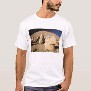 Europa, Naher Osten, Türkei, Nemrut Dagi Kahta 2 T-Shirt