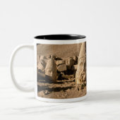 Europa, Naher Osten, Türkei, Nemrut Dagi Kahta 2 Zweifarbige Tasse (Links)