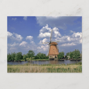 Europa, Niederlande, Kinerdijk. Eine Windmühle sit Postkarte
