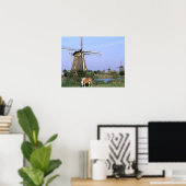 Europa, Niederlande, Zuid Holland, Kinderdijk. 2 Poster (Heimbüro)