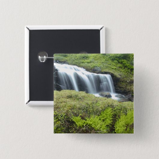 Europa, Norwegen. Wasserfall. Button (Vorne & Hinten)