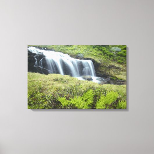 Europa, Norwegen. Wasserfall. Leinwanddruck (Vorderseite)