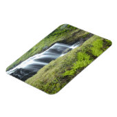 Europa, Norwegen. Wasserfall. Magnet (Linke Seite)