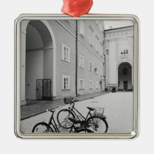 Europa, Österreich, Salzburg. Fahrräder Ornament Aus Metall