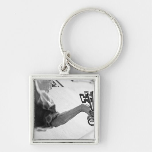 Europa, Österreich, Salzburg. Statue mit Schlüssel Schlüsselanhänger (Vorne)