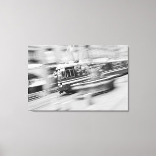 Europa, Schweiz, Bern. Straßenbahn, Marktgasse 2 Leinwanddruck