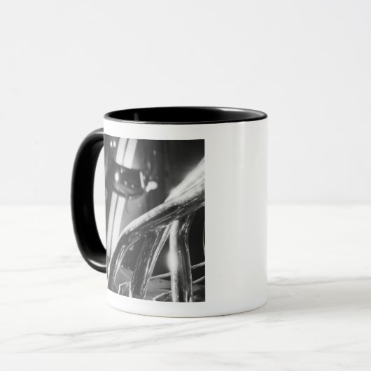Europa, Schweiz, Genf. Genfer Automobilsalon4 Tasse (Vorderseite Links)