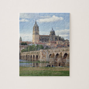 Europa, Spanien, Salamanca. Die römische Brücke üb Puzzle