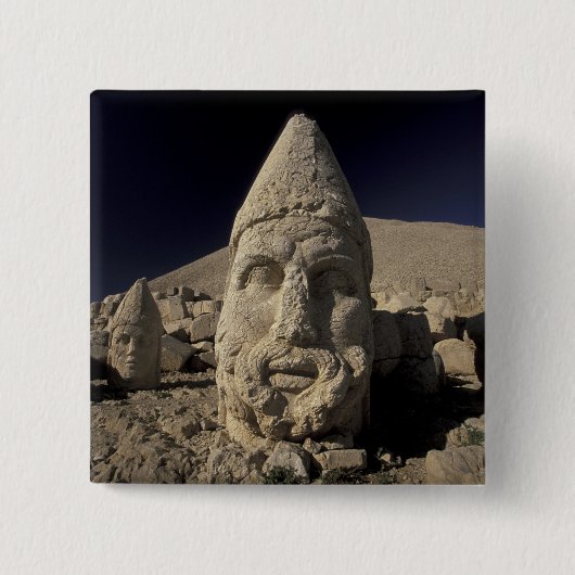 Europa, Türkei, Kurdi. Nemrut Dagh. Button (Vorderseite)