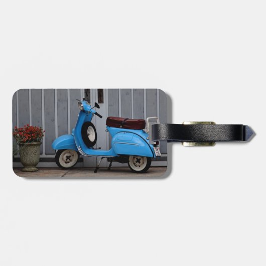 Europäischer Scooter - Gepäckanhänger (Rückseite horizontal)