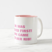 EVE WURDE ERSTMALS ERSTELLT ZWEIFARBIGE TASSE (VorderseiteRechts)