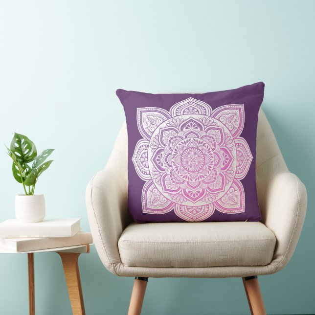 Everbloom Mandala Throw Pillow Kissen (Stuhl )