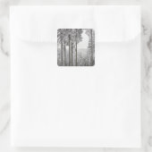 Evergreen forest im Winter Quadratischer Aufkleber (Tasche)