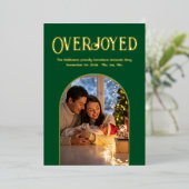 Evergreen Luxe Baby Birth Ankündigung Foto (Stehend vorne)