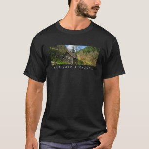 Evergreen Nature Mountain House Behalt Calm & Enjo T-Shirt