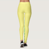 Evergreen Spirals in gelben Leggings (Rückseite)